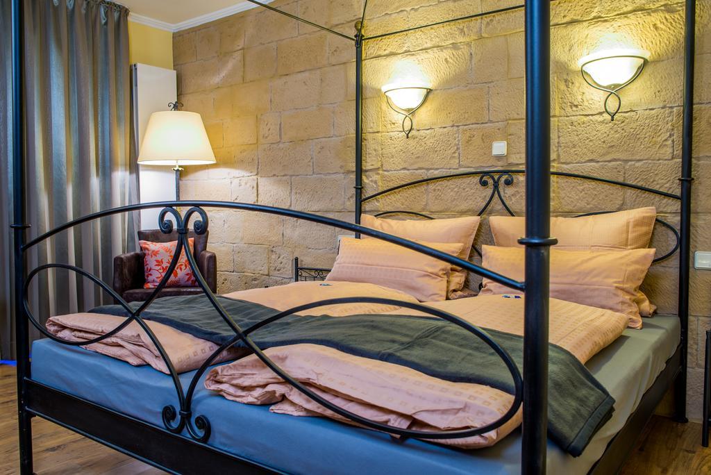 Landhotel Zur Post Bad Konig Phòng bức ảnh